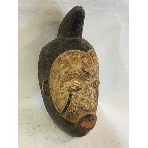 452 - Carved Wood African Tribal Face Mask 39 cms