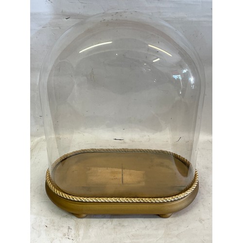 472 - Large Glass Taxidermist Dome / Bell Jar. 41 x 33 x 20 cms