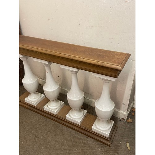 20 - Balustrade Section With Ceramic Pillars And A Lift Up Top. 112 x 22 x 77 cms