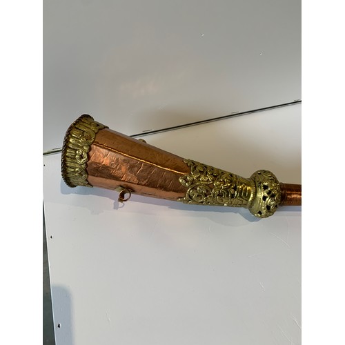 120 - Tibetan Copper And Brass Horn
48 cms