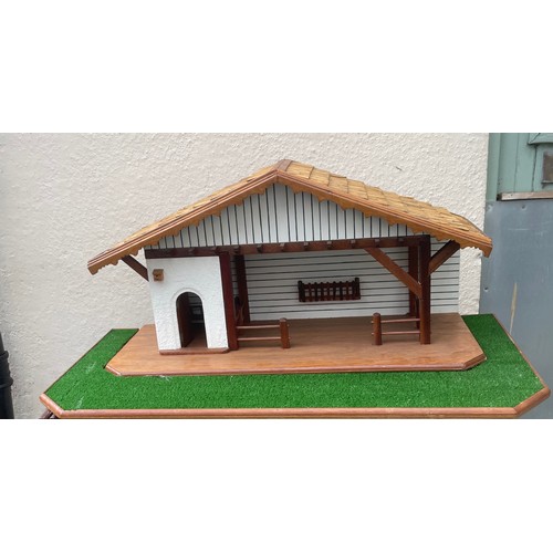 447A - Continental Scratch Built Wood Model Of A Stable Block With Thatched Roof And Lighting With A Green ... 