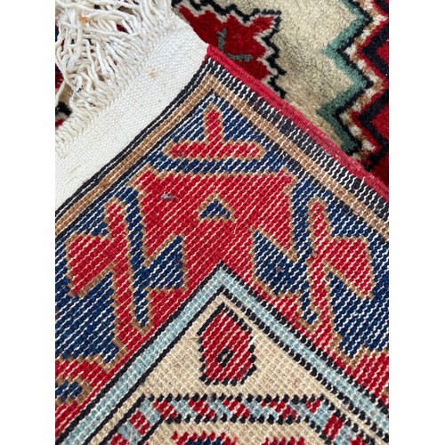 96 - Decorative Ground Rug / Runner 126cm x 75cm