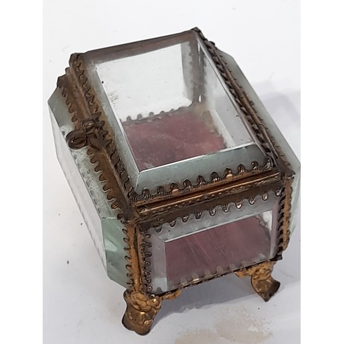 179 - Victorian Glass Trinket Box, 7cm high