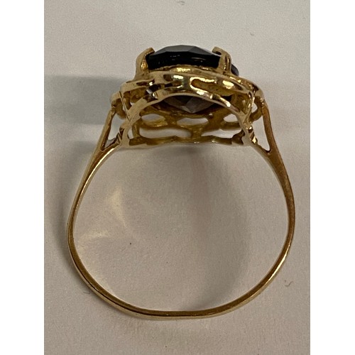 337 - Vintage Hallmarked Yellow Gold Smokey Quartz Ring. Size UK S