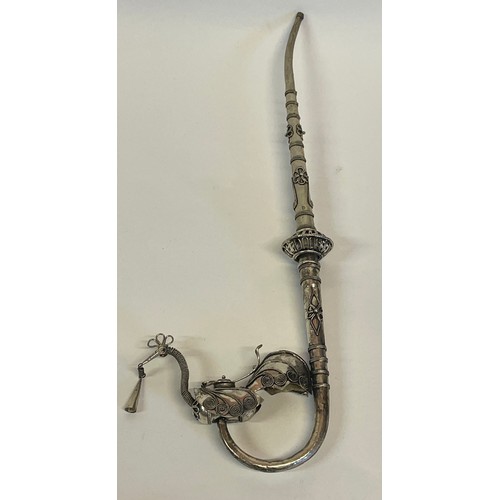 253 - Vintage Asian Silver Pipe In The Form Of A Peacock
34 cms