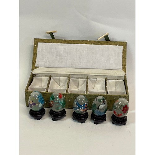 270 - Collection Of 5 Hand Painted Oriental Eggs On Stands In Original Case