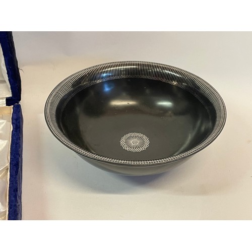 271 - Large Bidri Ware Bowl Inlaid With Silver In Original Case
20cms Diameter.