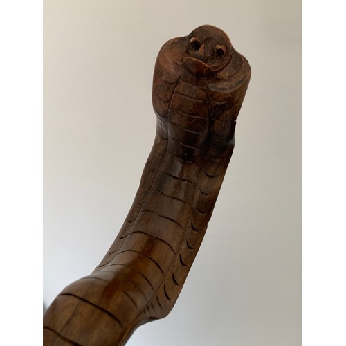 174 - Vintage Folk Art Carved Wooden Walking Cane In The Form Of A Cobra Snake
105 cms