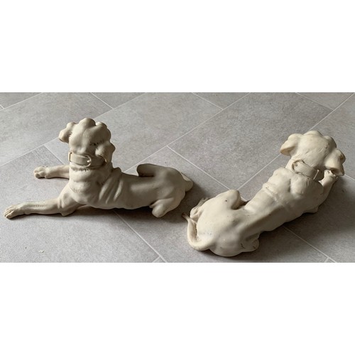 290 - Pair Of Large Composite Models Of Large Dogs
Both 31 cms l