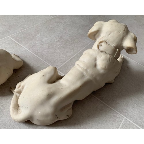 290 - Pair Of Large Composite Models Of Large Dogs
Both 31 cms l