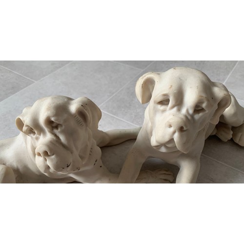 290 - Pair Of Large Composite Models Of Large Dogs
Both 31 cms l