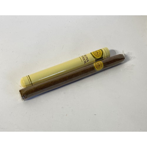 531 - Collection of Eight Packaged La Paz Corona Superior 100% Tobacco Cigars. 21cm Length