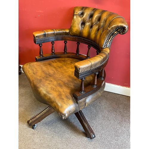 1 - Vintage Antique Style Captain's Swivel Chair. 85cm x 63cm x 60cm