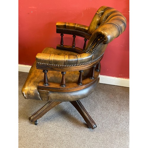 1 - Vintage Antique Style Captain's Swivel Chair. 85cm x 63cm x 60cm