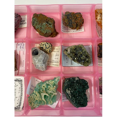 20 - Tray Of Minerals To Include Erythrite , Post Glacial Larva , Vanadinite , Ayres Rock Etc Etc  34cm x... 