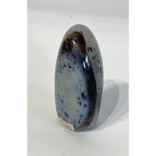 66 - Dendritic Agate . 9cm x 4cm