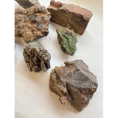 416 - Quantity of Natural History Examples, Rocks and Minerals to Include Hematite, Pyromorphite Etc.