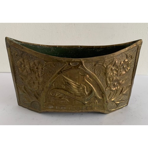 114 - C1920 Art Nouveau Brass Jardiniere
20 x 6 x 12 cms h