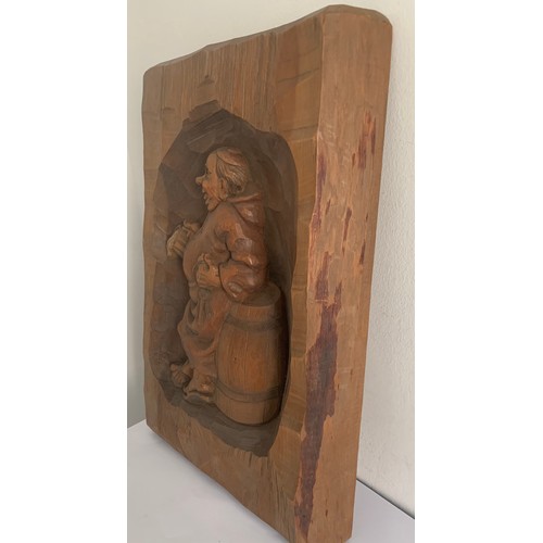 135 - Vintage Carved Wooden Plaque Depicting A Medieval Monk In Habit
28 x 5 x 44 cms h