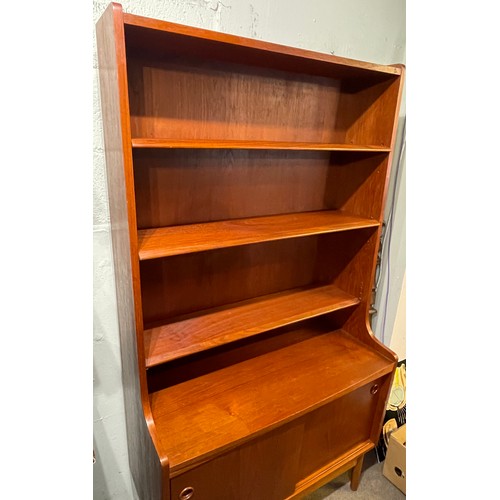 12 - JOHANNES SORTH TEAK CABINET/BOOKCASE, 1960S 182 x 100 x 43 cms