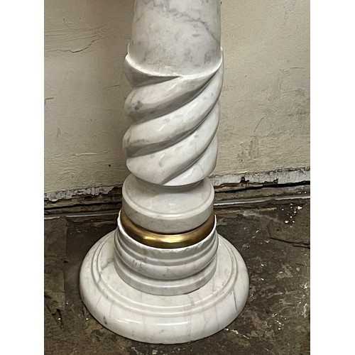 72 - Classicasl Style Alabaster / Marble Column. 32 Diameter X 95cms High