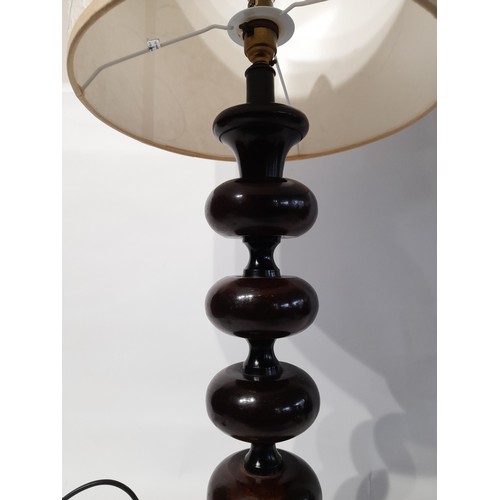 31 - Decorative metal table lamp with shade, 75cm high