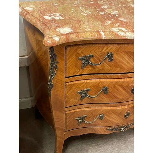 21 - French Louis Style Commode / Marble Top Chest Of Drawers. 97 x 44 x 83 cms