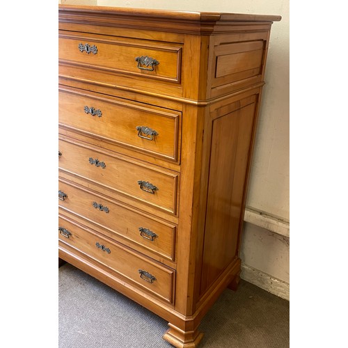 22 - Nice Quality Continental Chest Of Five Drawers. 108 x 53 x 138 cms