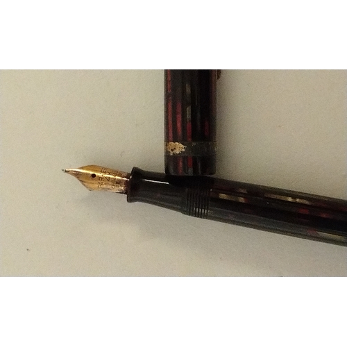 236 - Vintage Parker fountain pen with 14k Gold nib