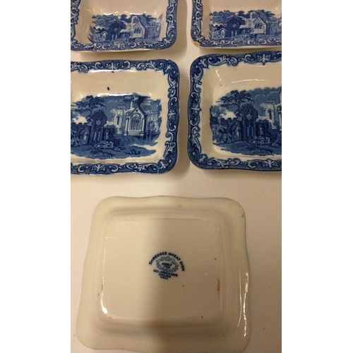 264 - 5 x blue and white Geo Jones Shredded Wheat bowls Abbey pattern. (5)