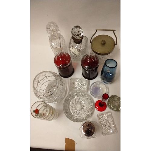 272 - Quantity of glass Ware to include decanters etc (18)