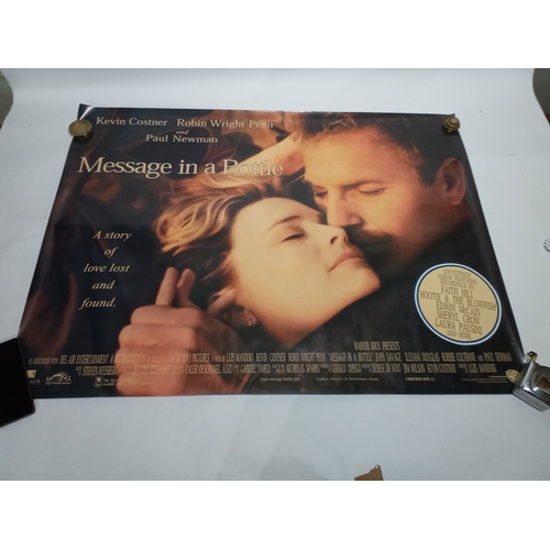 518 - Vintage cinema poster of MESSAGE IN A BOTTLE STARRING KEVIN COSTNER 102 X 77CM