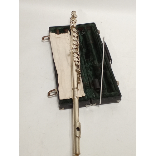 741 - Vintage flute in case