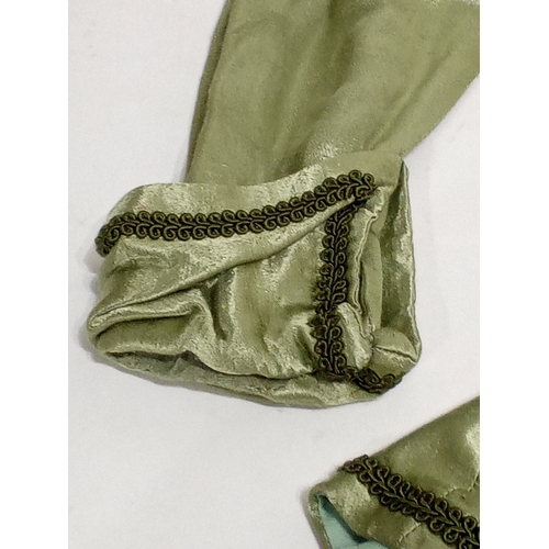 753 - Vintage film prop American colonial lady's dress in satin green with petty coat and bussle 1750s