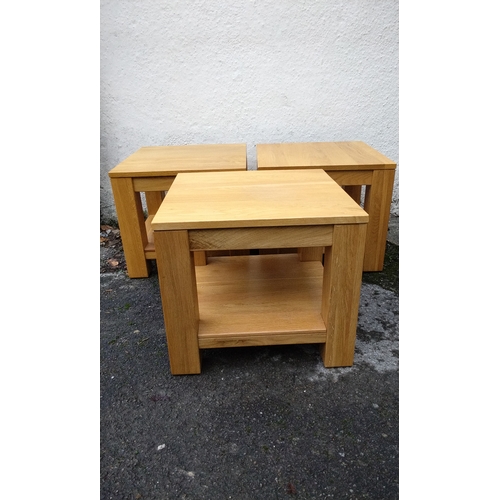 793 - 3 x matching Oak side tables, 50cm x 50cm x 45cm