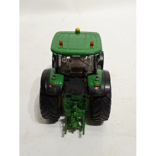 885 - New Ex Display Diecast John Deere Tractor 18cm x 11cm