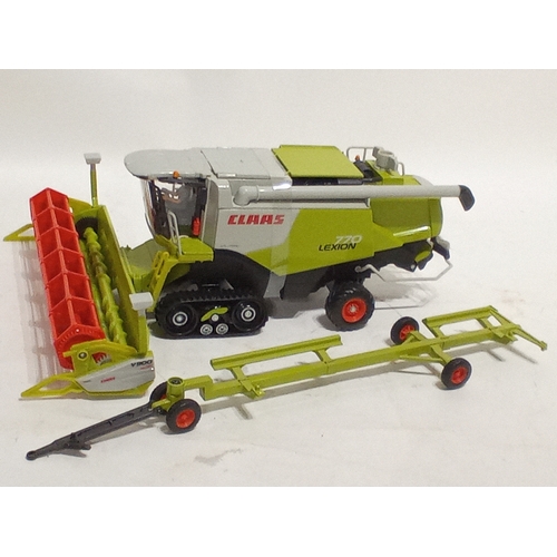 886 - New Ex Display Large diecast Claas lexon 770 combine harvester and blade trailer  35cm x 13cm