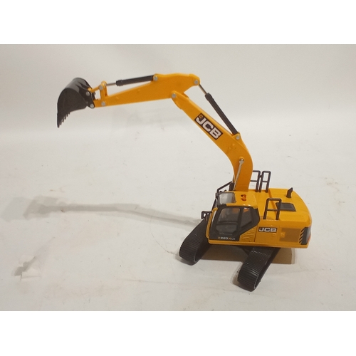 897 - New Ex Display Britain's diecast JCB 220XLC TRACKED EXCAVATOR 30CM 10CM