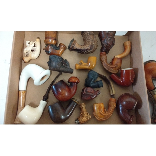 322 - A Collection of vintage pipes and pipe bowls