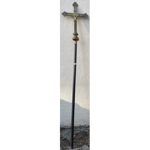 319 - Vintage Church Processional Crucifix Of Brass And Wood Construction. 236 cms