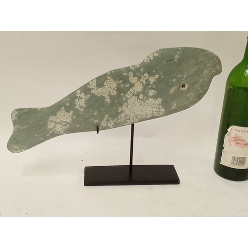 172 - Chinese stone bi-fish on a metal stand 39cm x 26cm