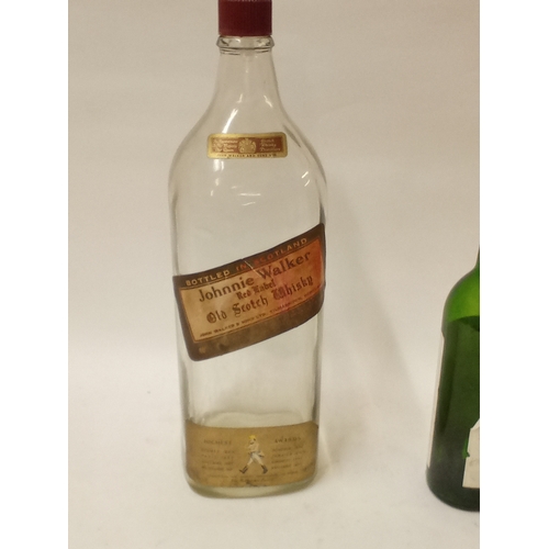 173 - Large Vintage johnnie walker red label old scotch whisky bottle 4.5lt 44cm high