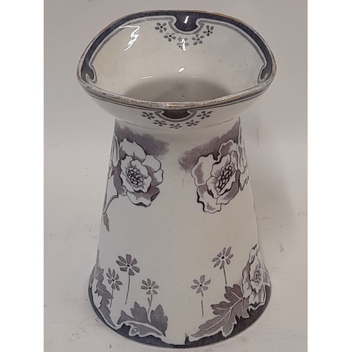 60 - Royal Doulton Norbury Fluted Vase, 15 cm high in a light purple colour