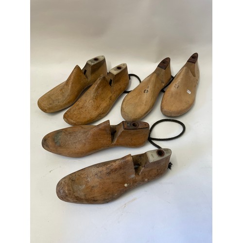 615 - Three Pairs of Antique wooden shoe lasts (6)