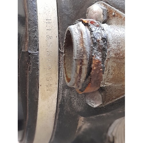 347 - British WW2 CDR BCD Gas mask with carry bag