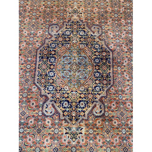 75 - Large Decorative Handmade Oriental Ground Rug 370cm x 246cm