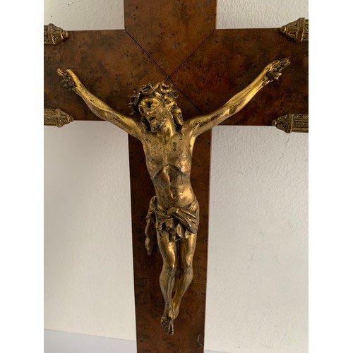 101 - Large Antique Walnut And Bronze Crucifix
22 x 40 cms h