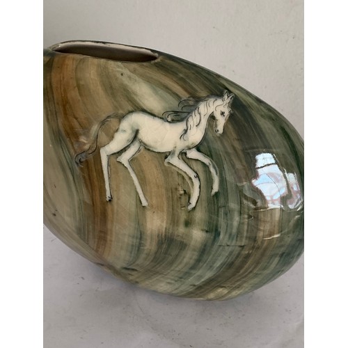 109 - Unusual Vintage Studio Pottery Vase Featuring A White Horse And Signed To The Base
19 x 9 x 18 cms h