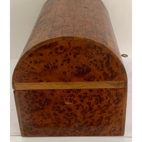 126 - Vintage Domed Top Box In Burr Walnut Having Original Key
28 x 18 x 19 cms h