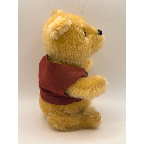 233 - Vintage German Steiff Bear. Measurements 16cm x 10cm.